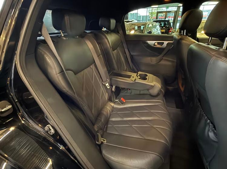 Infiniti FX37 S occasion tweedehands auto luxe sportief SUV BMW