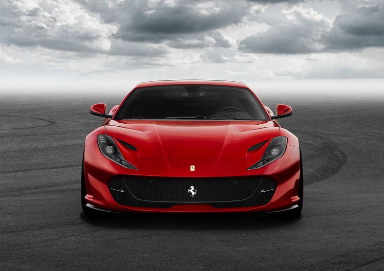 Ferrari 812 Superfast - Autovisie.nl