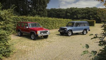 Jeep Cherokee XJ Mitsubishi Pajero 4x4 offroad occasion tweedehands auto