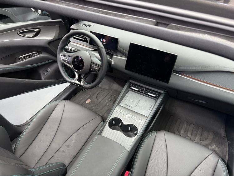 BYD Seal 6 DM-i Touring stationwagen PHEV plug-in hybride