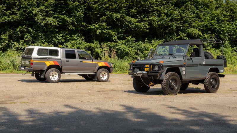 Mercedes G-klasse vs. Toyota Hilux: wat is de beste en betrouwbaarste offroader