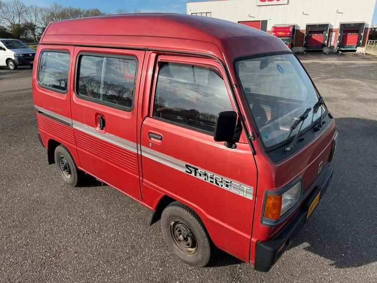 Campers duur? Degelijke kampeerauto rij je spotgoedkoop en wordt wegenbelastingvrij