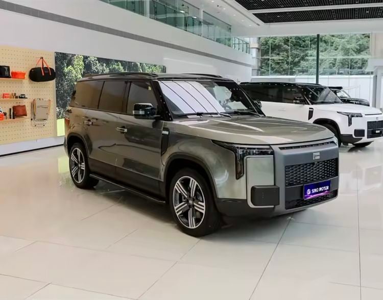 Rox 01 China Chinese Range Rover AliExpress PHEV plug-in hybride