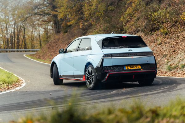 Audi RS Q8 Performance vs. Hyundai Ioniq 5 N: welke is leuker?