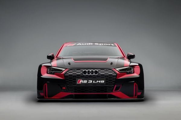 Audi-RS3-LMS-2017-01