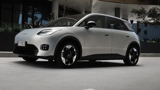 Voor 27.990 euro en gebouwd in Oostenrijk: deze onbekende EV wil Europa veroveren