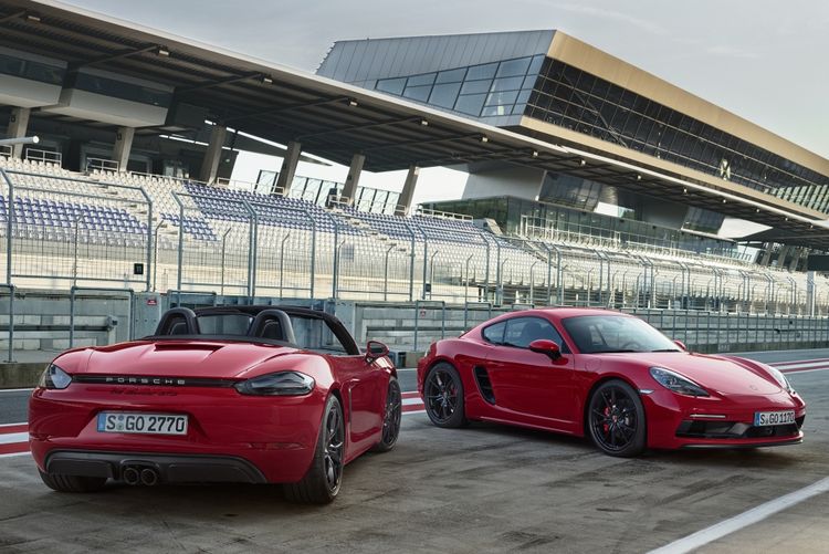 porsche_718_cayman_gts_3