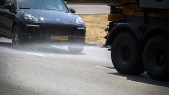 Strooiwagen bij 35 graden? Daarom ligt er nu ook zout op de weg