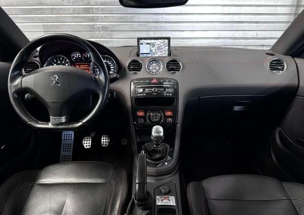Peugeot RCZ R occasion tweedehands auto Autovisie Supertest