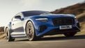 Bentley Continental GT S rijdend van voren