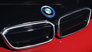 BMW i3S rood logo