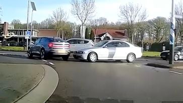 BMW-rijder ongeluk crash Nederland Nederlandse Polestar 2 Rotonde