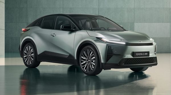 Toyota C-HR+