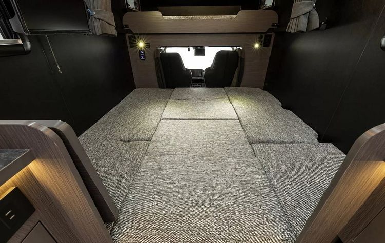 Deze kleine Daihatsu van 33.000 euro is de slimme vierpersoons camper