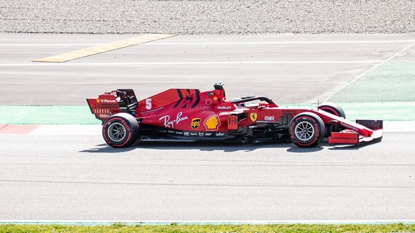 Ferrari F1-auto F2004, Formule 1, snelweg