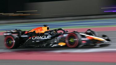 Red Bull Racing's Dutch driver Max Verstappen drives during the qualifying session of the Qatari Formula One Grand Prix at the Lusail International Circuit in Lusail, north of Doha, on November 30, 2024. 
Andrej ISAKOVIC / AFP