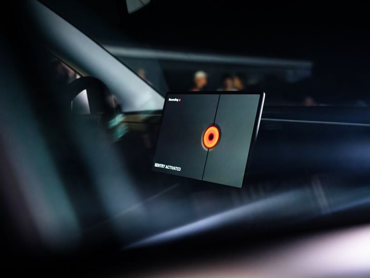 Tesla komt ineens met allergoedkoopste Model Y ooit