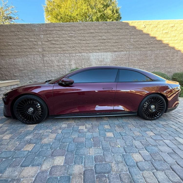 Shaquille O'Neal Shaq Lucid Air Coupé DJ Diesel