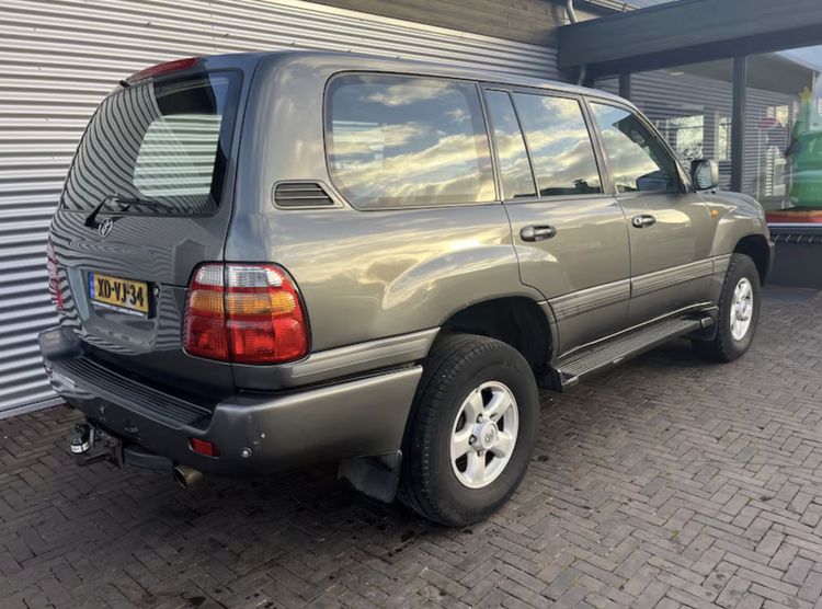 Toyota Land Cruiser 100-serie occasion tweedehands auto terreinwagen offroad