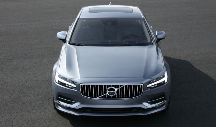 Volvo S90 Official 006