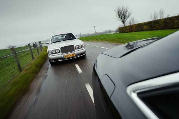 Bentley Arnage Audi S8 occasion tweedehands auto sedan luxe