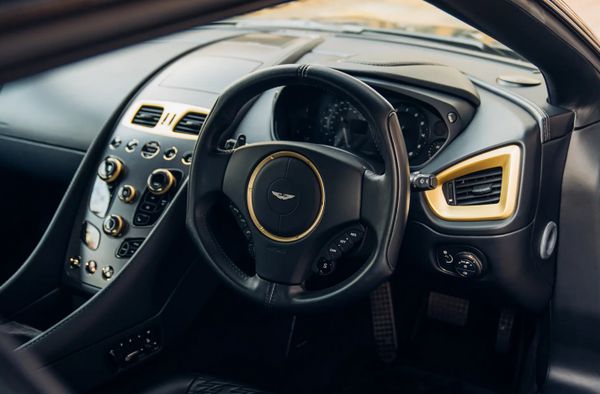 Aston Martin Vanquish Zagato