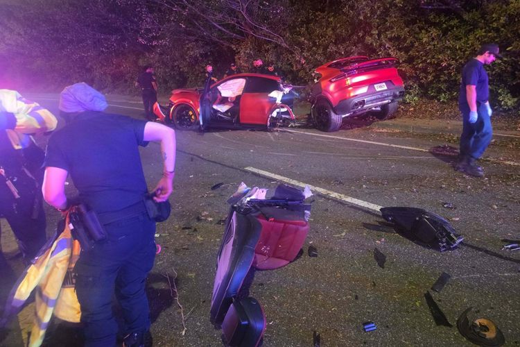 Porsche Cayenne Coupé in tweeën na botsing met boom