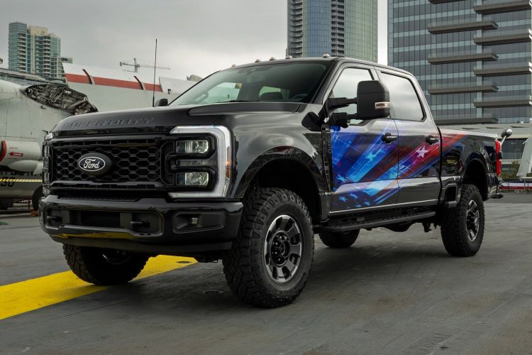 Ford Super Duty Proud to Honor