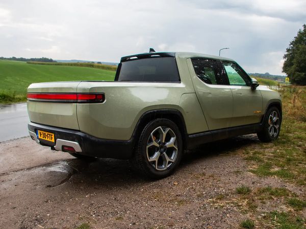 Tesla-schaamte? Concurrent Cybertruck nu in Nederland te koop als occasion