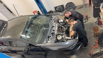 BMW i8 wordt bereikbaar, daarom leggen YouTubers er wankelmotoren en zescilinder in