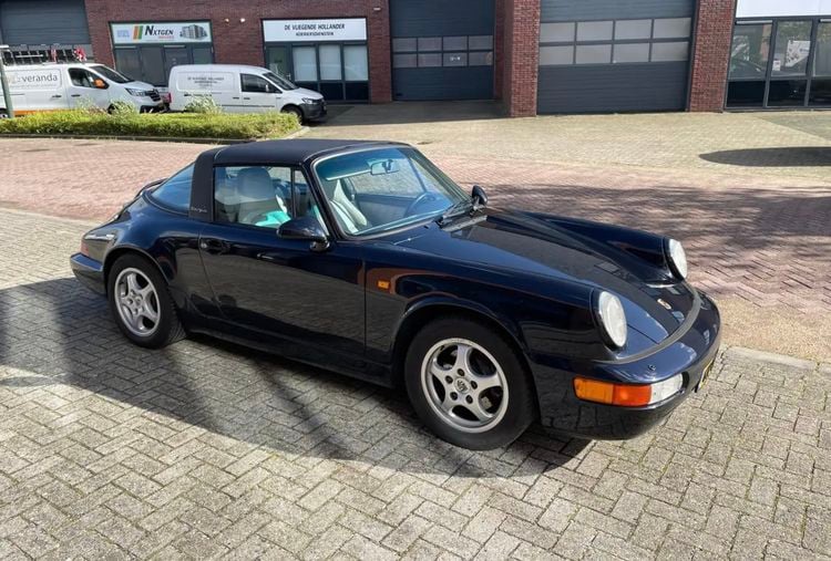 Porsche 911 964 Carrera 4 Targa occasion tweedehands auto kilometerstand