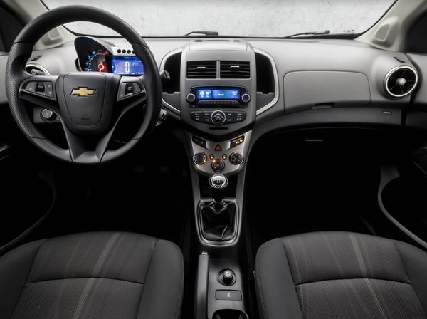 Chevrolet Aveo Daewoo occasion tweedehands auto veilig betrouwbaar betroubare goedkope betaalbaar goedkoop