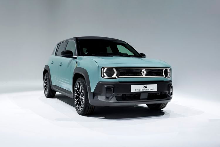 Renault R4 4