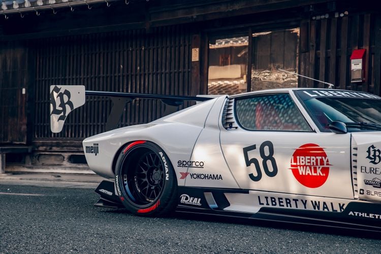 Lamborghini Miura Liberty Walk