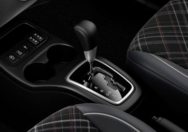 Automaatselector van de Mitsubishi Space Star
