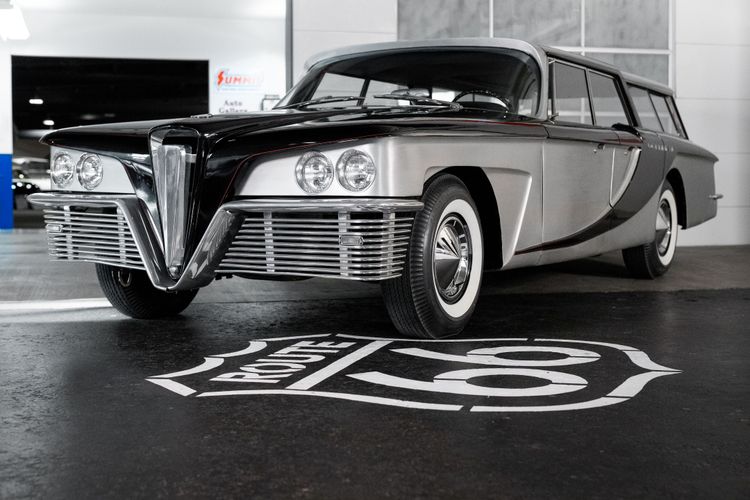 Scimitar Station Sedan Experimental museum