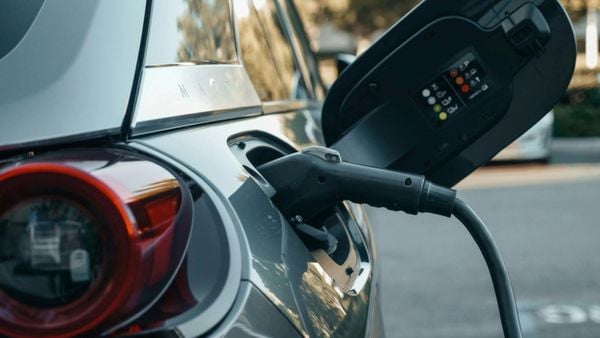 Elektrische auto laden opladen EV accu accupakket batterij range actieradius solid state