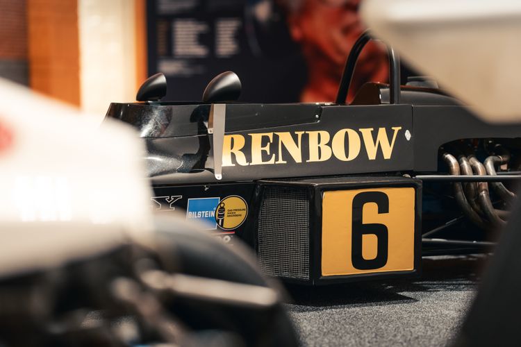 Fan van Max Verstappen? Dan móét je in de kerstvakantie naar het Louwman Museum