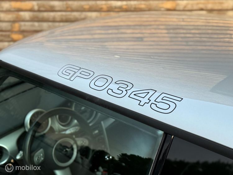 Exclusieve Mini is ideale sportieve occasion als je geen vrienden hebt