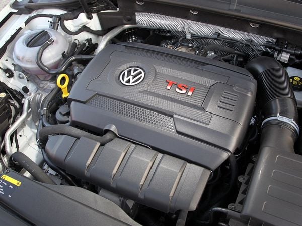 groef vloeistof vertegenwoordiger Occasion Volkswagen Golf GTI VII kopen? Hier moet je op letten