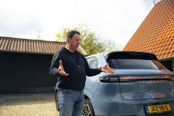 Verkeerspsycholoog: "Je zou mensen vóór hun 25ste geen rijbewijs moeten geven"