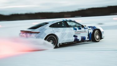 Porsche Taycan Drift record driften