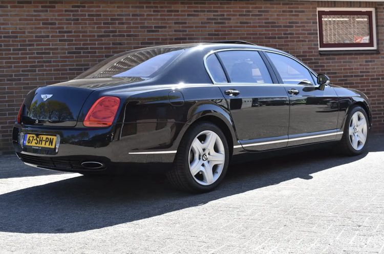 Bentley Continental Flying Spur occasion tweedehands auto VW Volkswagen ID.Polo