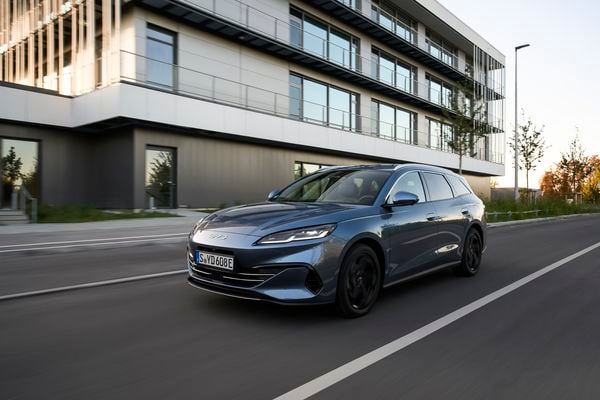 Dit merk gooit het roer om en importeert zelf deze stationwagen