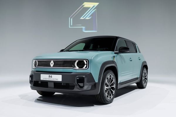 Renault R4 4