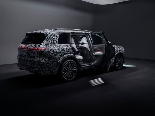 Audi Q9
