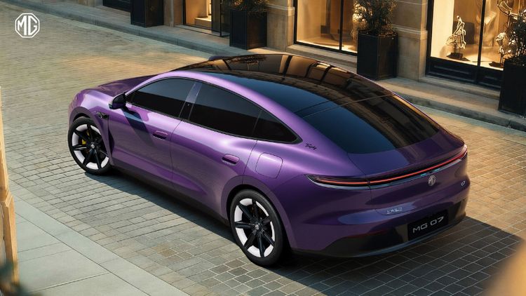 Porsche-design voor 25.000 euro: MG 07 lijkt op Taycan, maar heeft wél een brandstofmotor