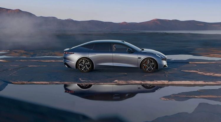 Lynk & Co Z10