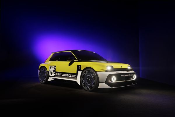 Renault 5 Turbo 3E - Photos