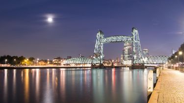 Rijkswaterstaat bruggen infrastructuur tunnels